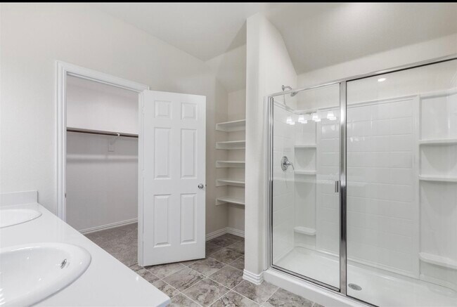 Photo - 428 Edward Rd