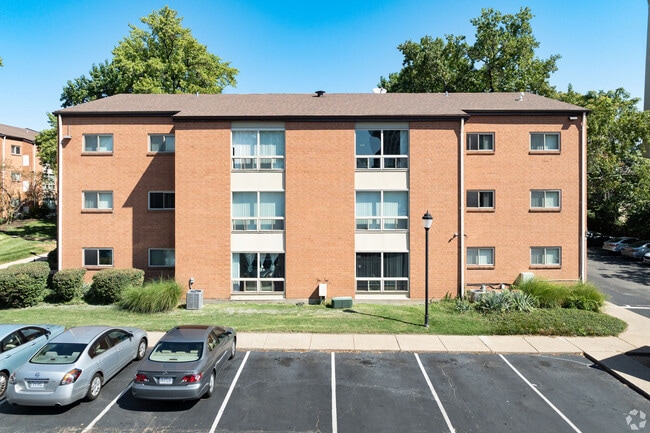 Building Photo - West End Terrace Apartments
