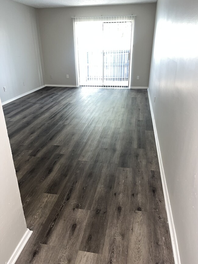 Biloxi Shores Apartments