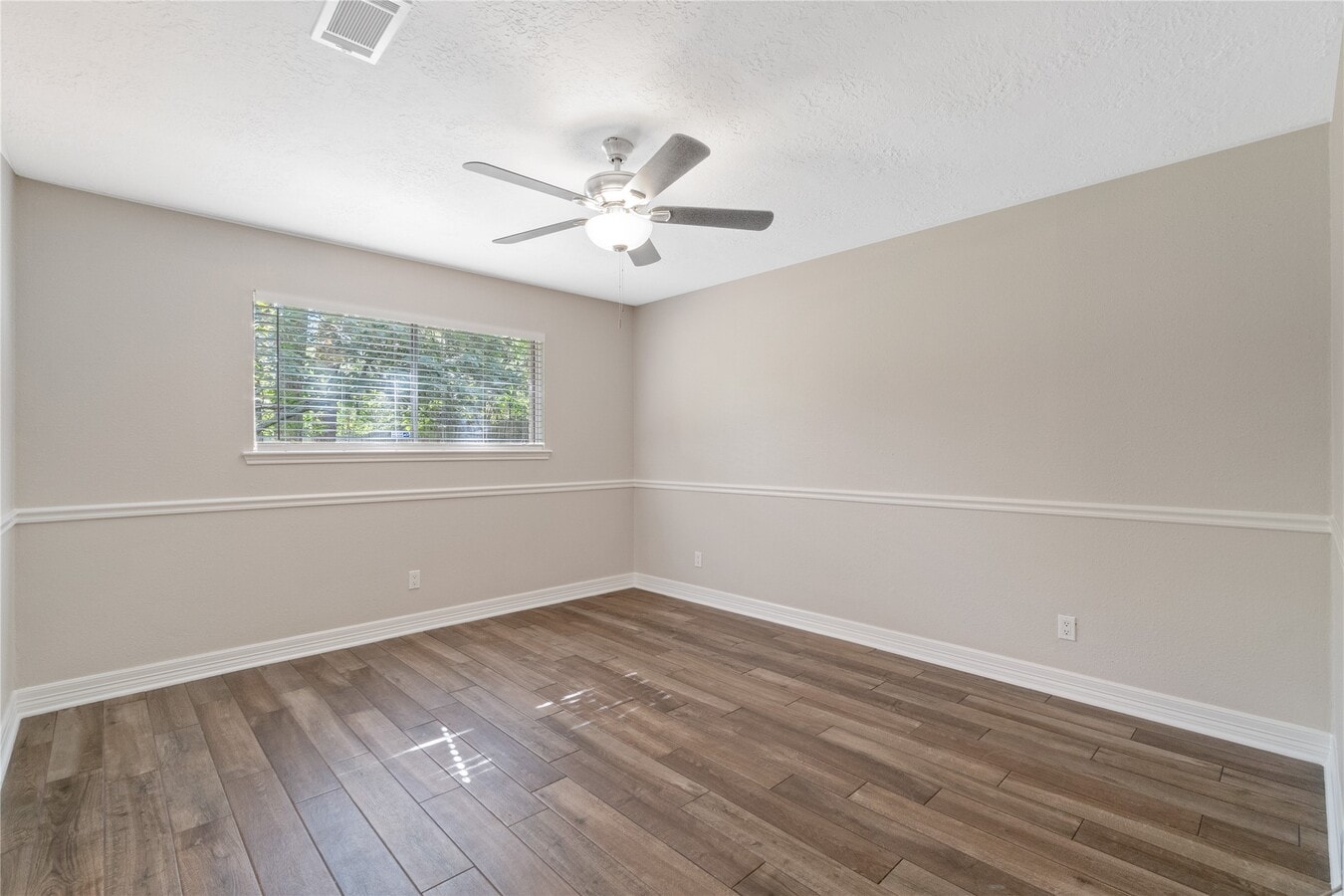 Photo - 25814 Leafywood Dr