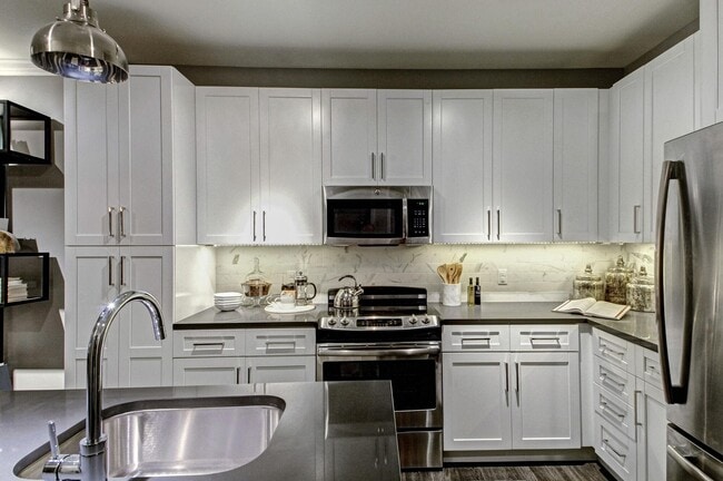 Apartamentos Maybrook — foto de la comunidad