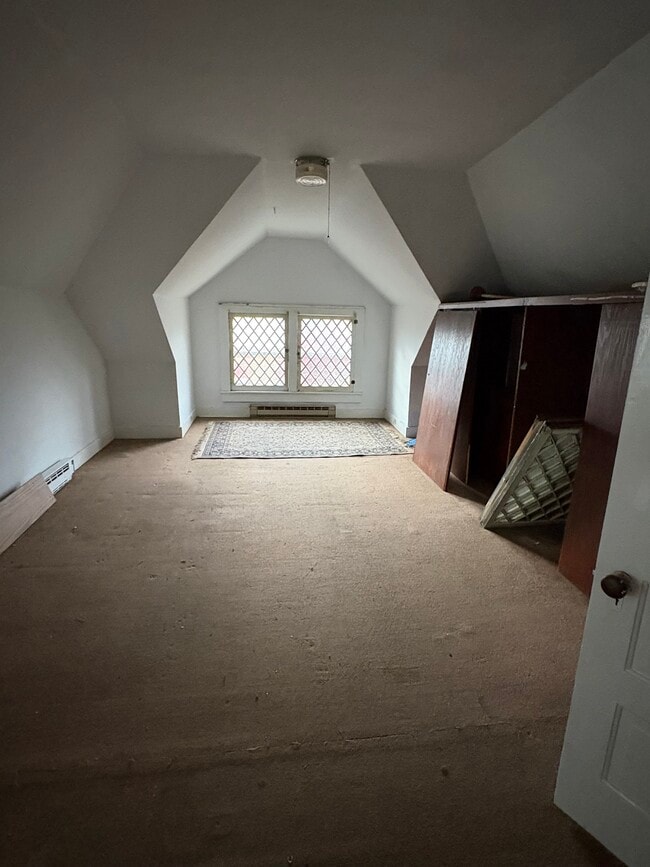 Photo - 832 Quincy Ave Unit Apartment