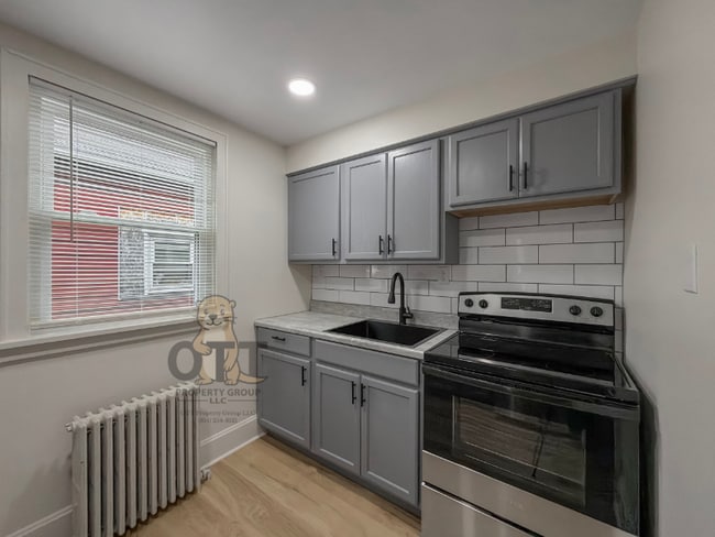 Photo - 1046-1064 Shoemaker St Unidad 1058