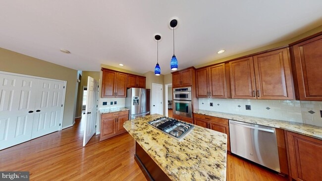 Photo - 43799 Abbott Pl