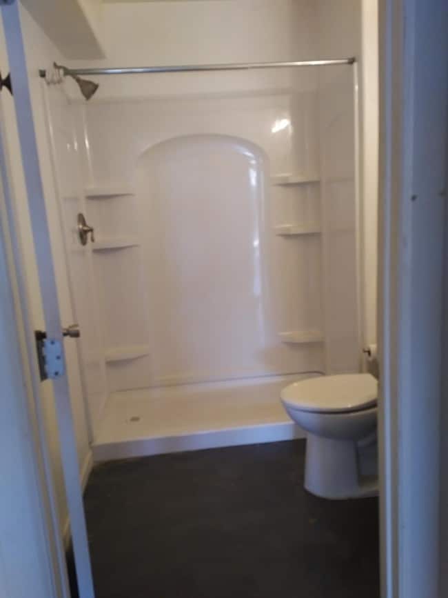 Shower - 1418 S Stanley Pl Unit Apt 2