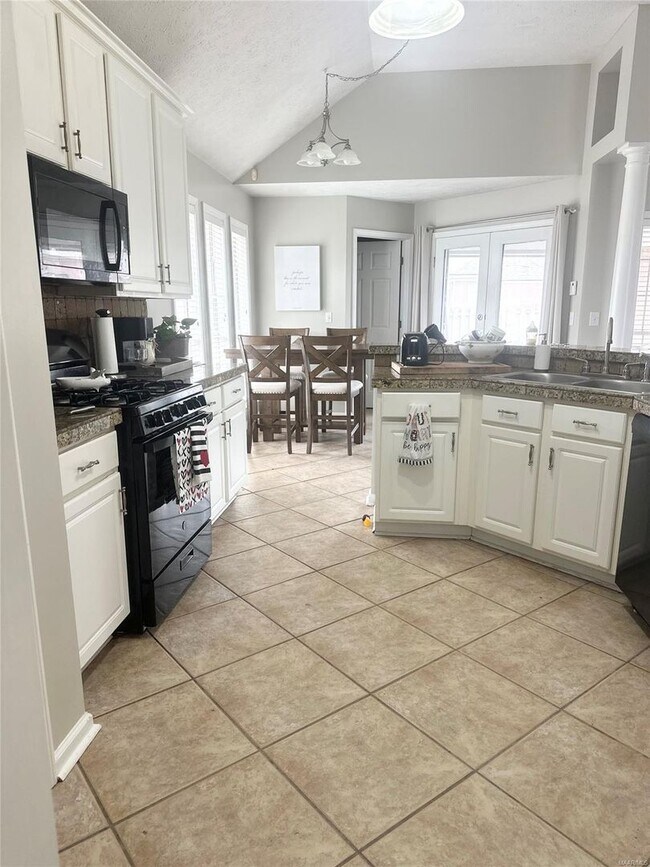 Photo - Halcyon Summit Rental