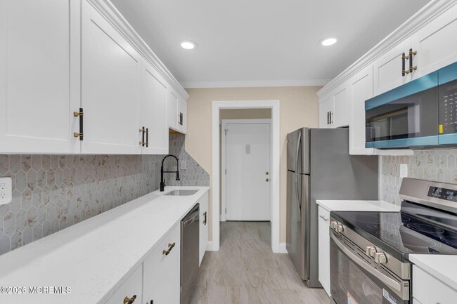 39 Meadow Green Cir
