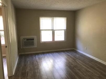 Photo - 872 Deerwood Ln Unit 886