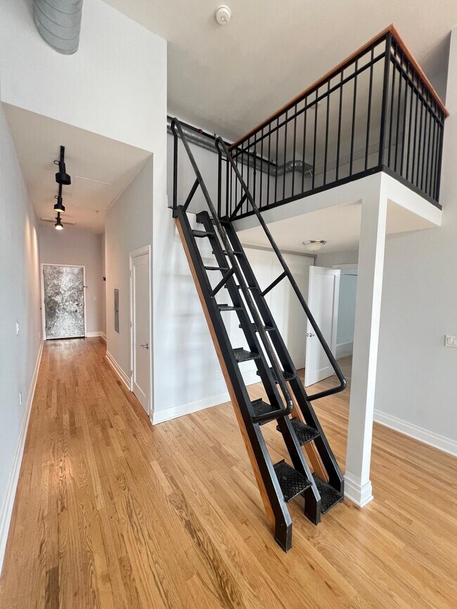 Photo - 338 GROVE St Unidad 3A