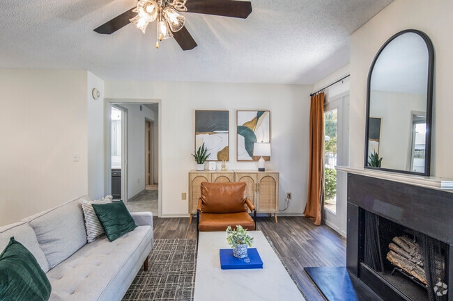 2BR, 2BA - 1,000SF - Living Room - Wellspring Apartments