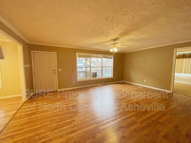 Photo - 208 Michigan Ave