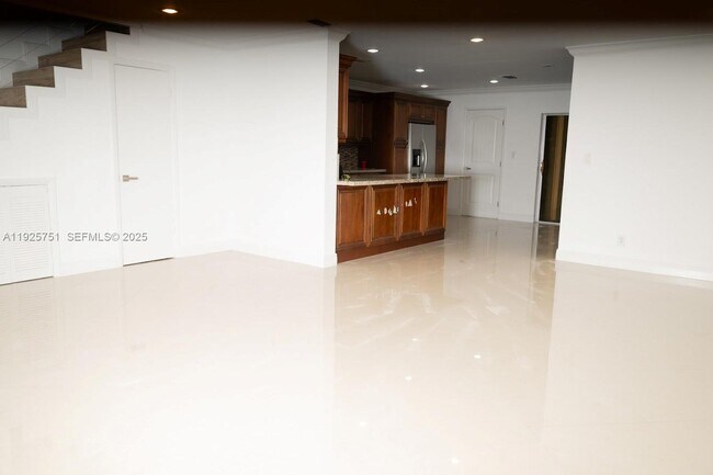 Photo - 13761 SW 84th St