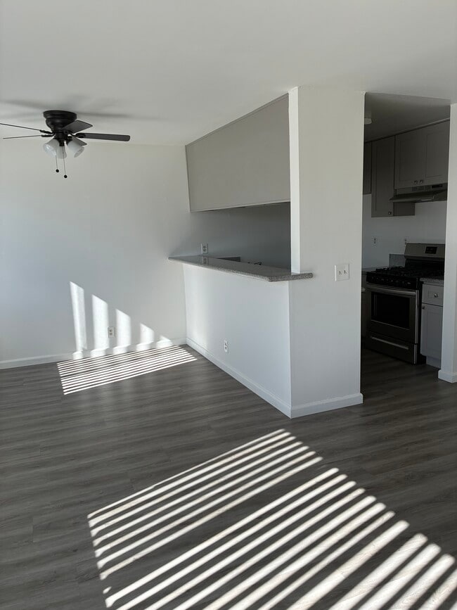 Photo - 6138 Afton Pl Unit 9