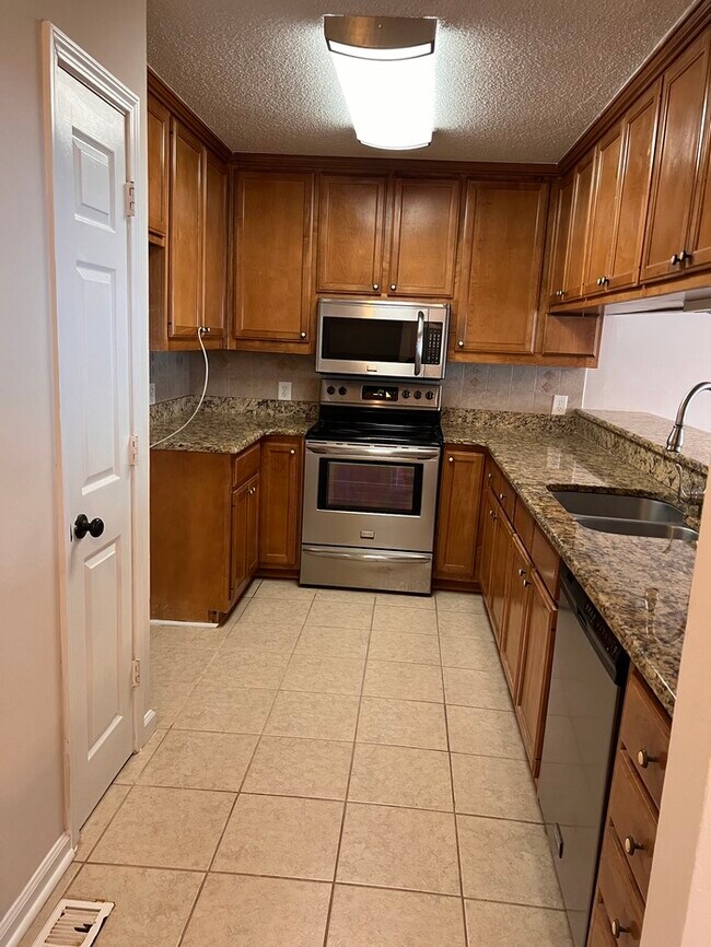 Photo - Condo on Lake Lanier!!! Unit 0