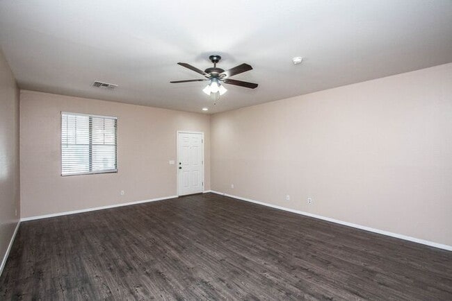 5Bedroom/3Bath San Tan Vally Home!