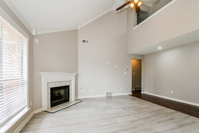1141 Red Fern Cir E