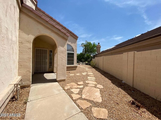 Photo - 1406 W Lake Mirage Ct