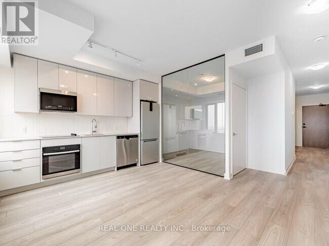 Photo - 2920 Hwy 7 Unité 2807