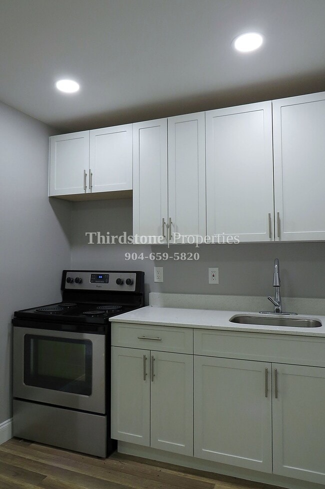 Photo - 9021 Castle Blvd