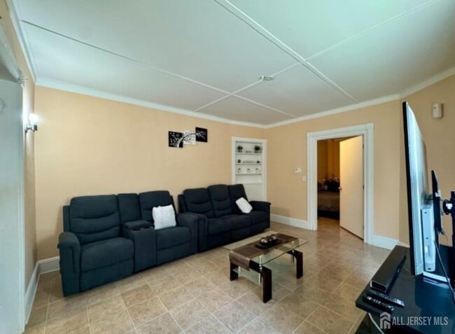 Photo - 25 Gaston Ave