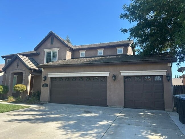 Building Photo - 2 Story house in Cul-De-Sac
