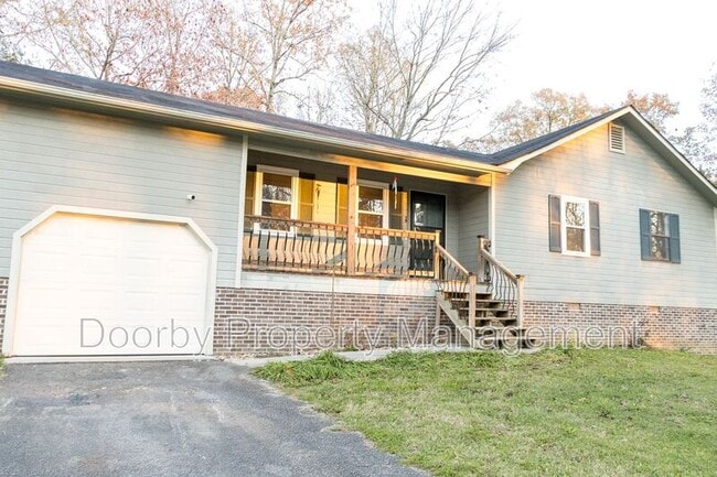 Building Photo - 349 Blackfox Rd SW