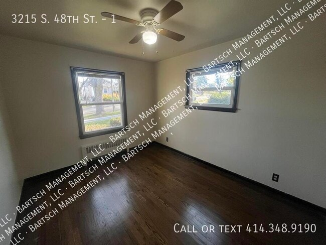 Photo - 3215 S 48th St Unit 1