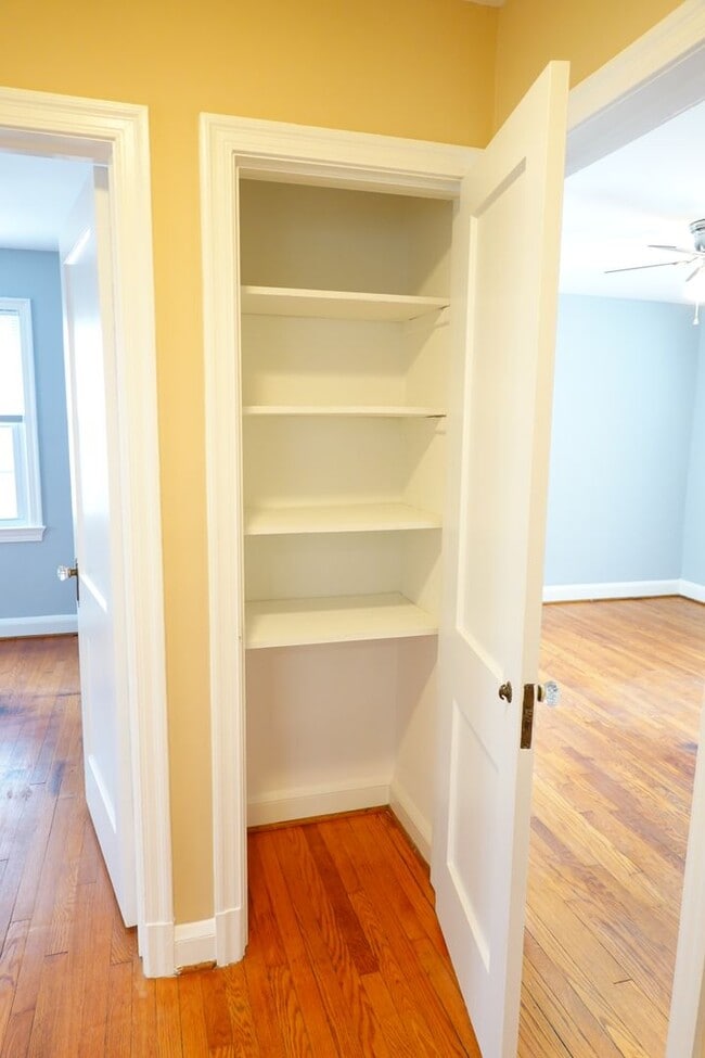 Photo - 8207 Garland Ave Unidad 1