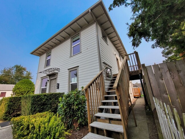 Photo - Everett Wetmore Unit 1