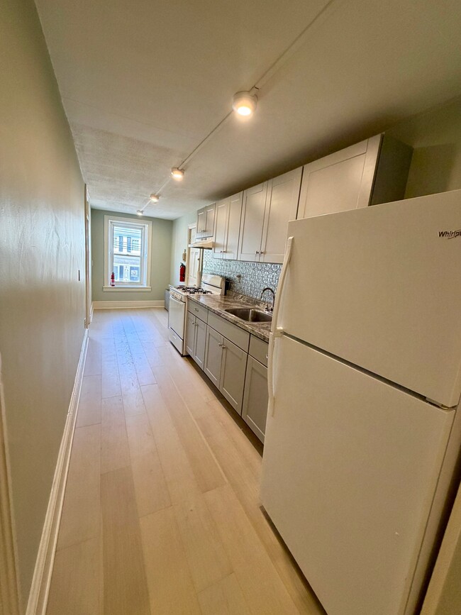 Photo - 49 N Main St Unit 3
