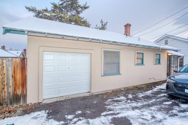 Photo - 829 Plumas St