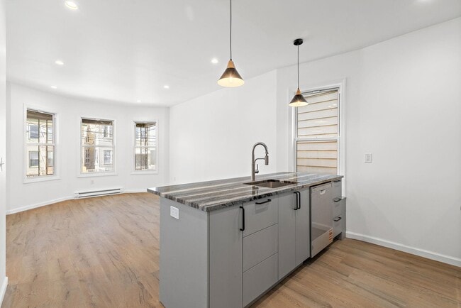 Photo - 20 Delaware Ave Unit 2