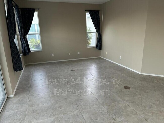 Photo - 6323 Sturbridge Ct