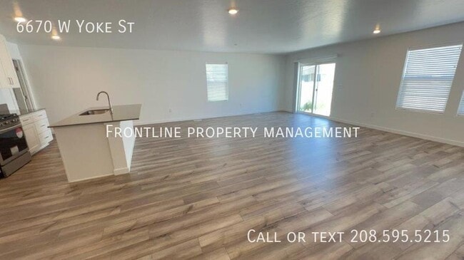 Photo - 6670 W Yoke St