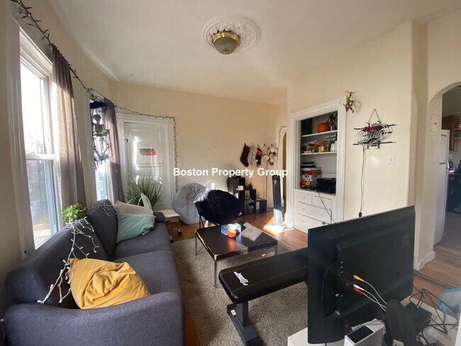 Photo - 130 Calumet St Unit 3