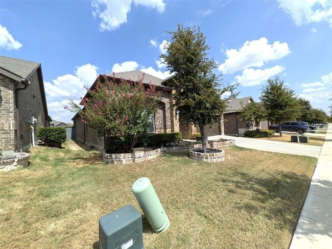 1409 Summit View Ln