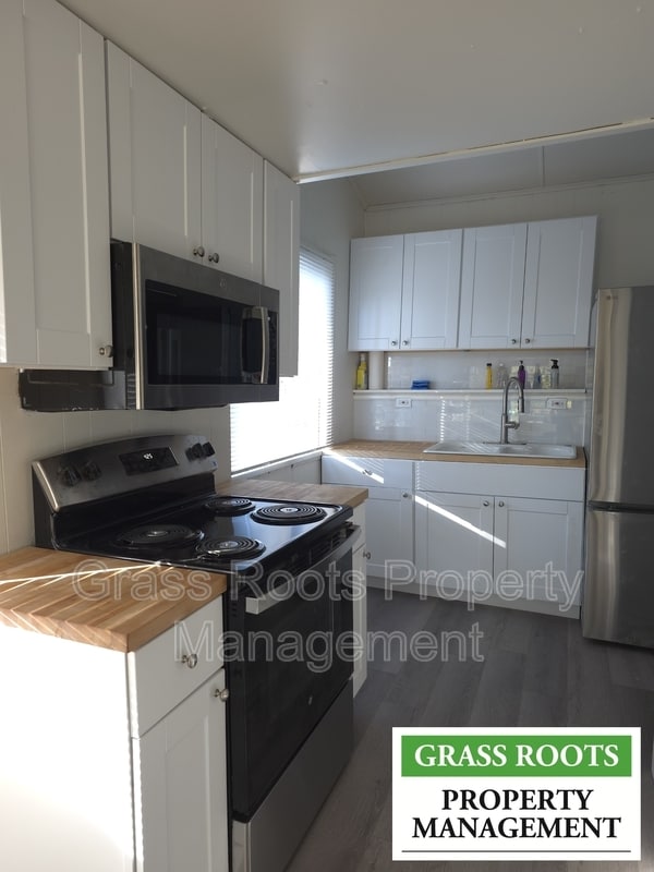 Building Photo - 202 Colfax Ave Unit 1