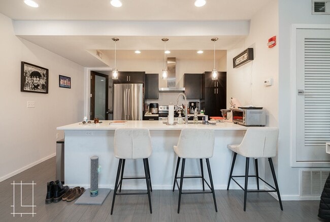 Photo - 970 N High St Unit 970 N. High St. Apt. 202