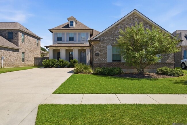 Building Photo - 36350 Belle Reserve Ave