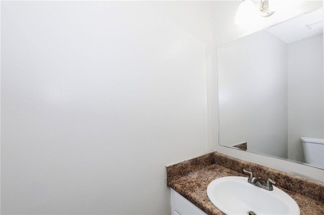 Photo - 2108 Lindley Ln