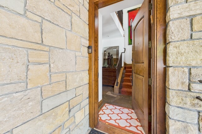 Photo - 914 E Cooper Ave