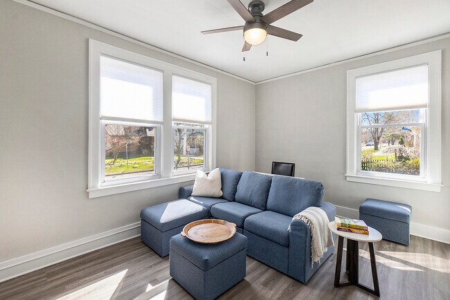 Photo - 579 N Center St Unit #1