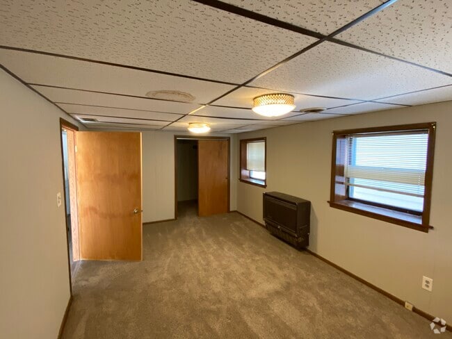 Building Photo - 5525 42nd Ave S Rental