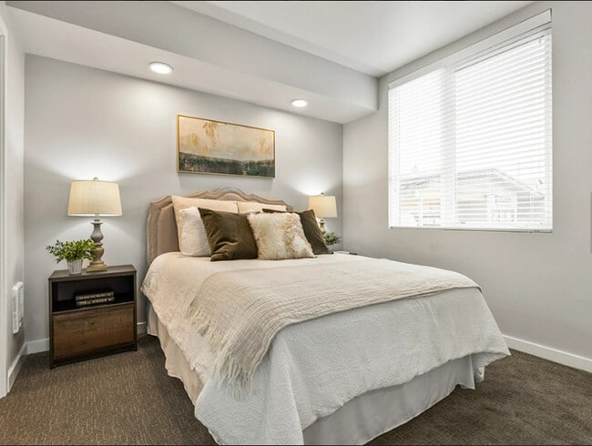 Photo - Pacific Ridge Apartments