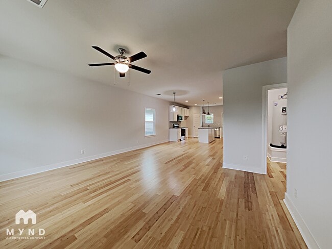 Photo - 423 Channing Ave