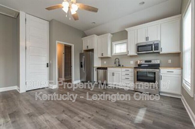 Photo - 103 Moberly Ave Unidad C