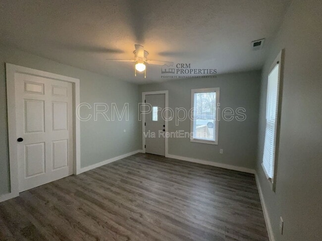 Photo - 1233 S Calumet St