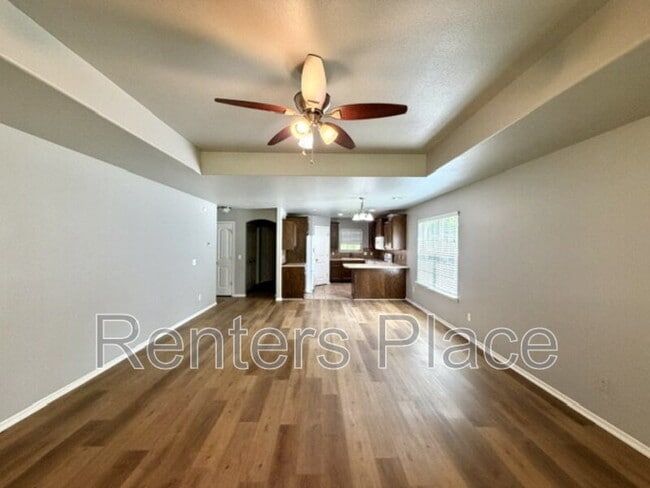 Photo - 416 E Birch St