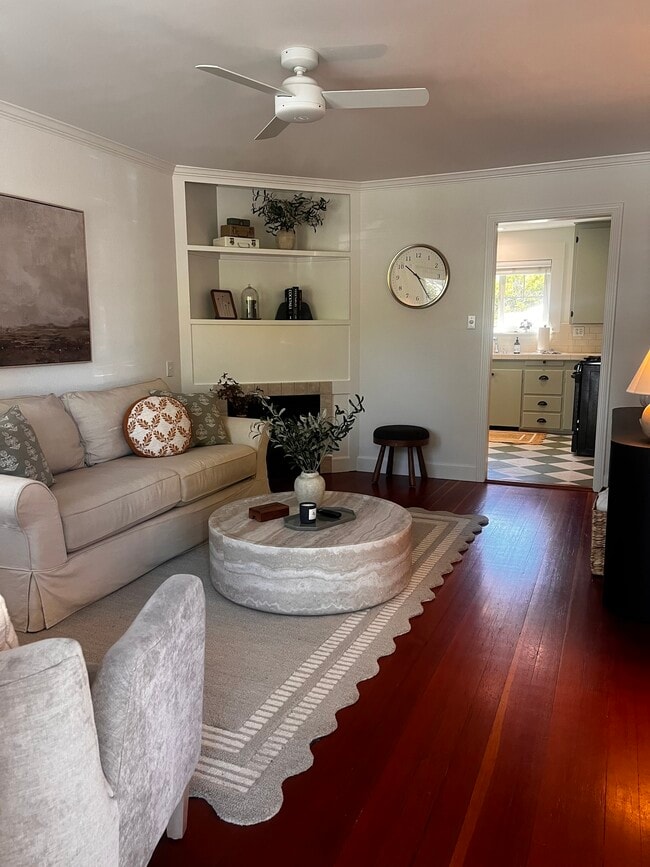 Photo - 216 Plaza St