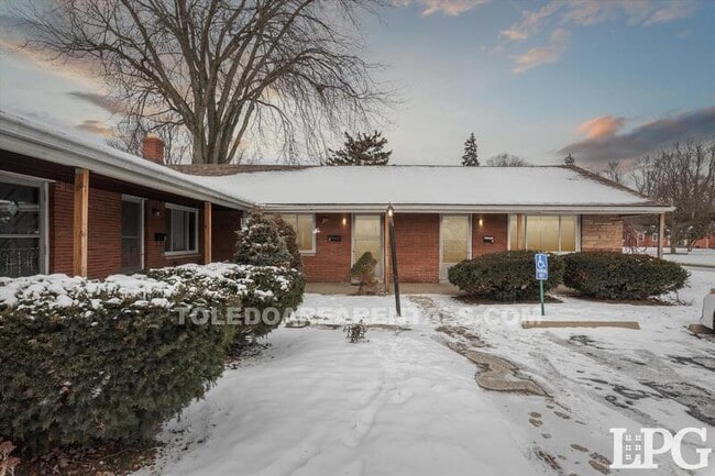 Photo - 4231 Harvest Ln Unit 2